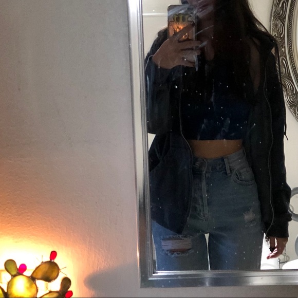 mmelaniemmeza